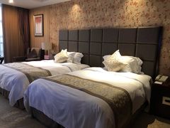 -丰顺宝丰酒店温泉