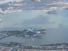 -上海滴水湖皇冠假日酒店