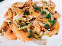 -覃记海鲜美食餐厅