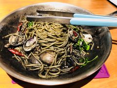 蛤蜊墨鱼汁意大利面-新贝乐意大利餐厅(苏州中心店)