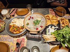 -耶里夏丽·丝路新疆菜·清真食品(徐汇南丹东路臻选店)