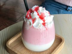 草莓酸奶-251#coffee roasters(沿河东路店)