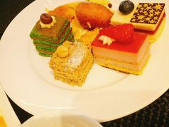 -圣丰索菲特·2 On 988 Café 自助餐厅