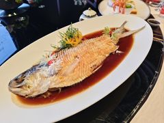 秋油汁脆鳞鲥鱼-海之宴酒店
