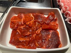 -海底捞火锅鲜切牛肉主题店(长寿路店)
