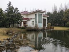 -上海怡沁园度假酒店