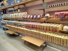 -面包新语(融创茂店)