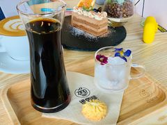 -ZING COFFEE 镜咖啡