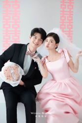 -喜爱高定婚纱摄影