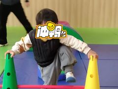 -小门牙好性格托育(北外滩中心)