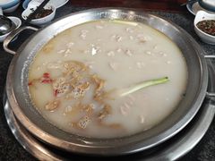 -老来福·非遗酸汤兔(凯旋路店)