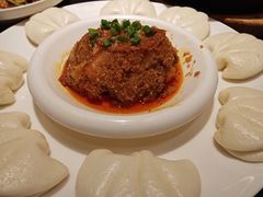 -万重锦·人文川菜馆(骡马市店)