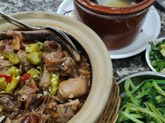 红枣乳鸽瓦煲饭-昌盛汤吧(光明北路店)