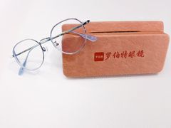 -罗伯特眼镜·蔡司官方授权(罗湖国贸店)