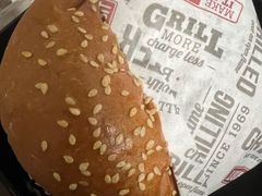 -The Habit Burger Grill 哈比特汉堡(爱琴海店)