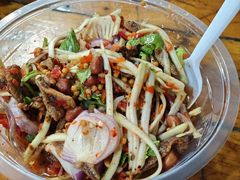 -席娜卡琳火车铁道夜市