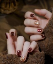 -花颜悦色款式美甲美睫