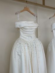 -拉瑞娜LaReine婚纱礼服高级定制