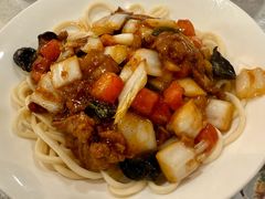 -汗腾格里·风味餐厅(新疆驻京办店)
