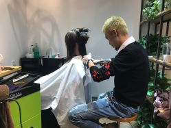 点击看大图 -曼都发型·臻选