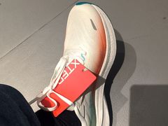 -罗卜李包子羊肉汤