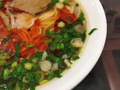 -牛一嘴·兰州牛肉面·大盘鸡(财富中心店)