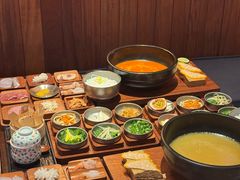 -银米·云南传统过桥米线(双廊黑金冠店)