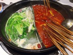 -钢管厂五区小郡肝串串香(滨江店)