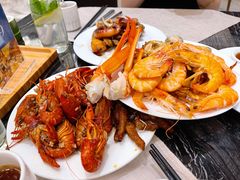 -东方红海鲜百汇(国际大厦店)