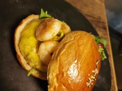 -HIGH FIVE哈福手工汉堡(桂林路店)