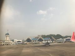 -张家界荷花国际机场