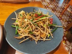 芋丝小炒皇-醉壹号海鲜大排档(厦门美食地标店)