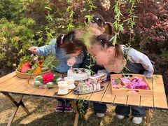 -MuaKids Garden