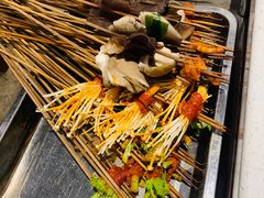 -钢管厂五区小郡肝串串香(蜀都万达店)