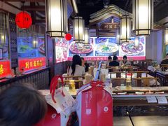 -川流不息·地道川菜·小龙虾(新松江路店)