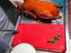 精品烤鸭-悦江(梅奔中心店)