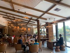大堂-芳草地度假酒店·野炉中餐厅