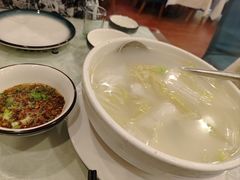 豆腐圆子白菜汤-红豆园(文林街店)