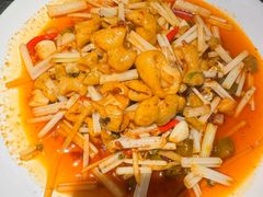 -万重锦·人文川菜馆(骡马市店)