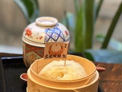 -银米·云南传统过桥米线(双廊黑金冠店)