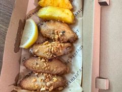 -Mark&Mars Restaurant