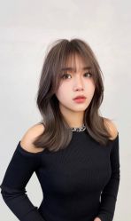 -十六番发型师事务所