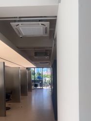-斑斓色彩沙龙