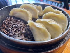 -罗卜李包子羊肉汤