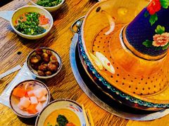 -毛辣果·贵州红酸汤牛肉火锅(西单店)