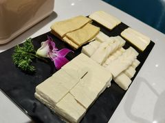 云南豆腐拼盘-小街猪手(团结湖店)