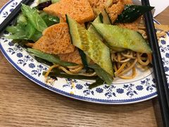 -陕味食族油泼面·小炒盖码面(双榆树店)