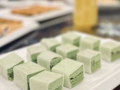 抹茶草莓慕斯卷-新灿记大酒楼