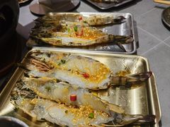 -围炉肉舍•炭烤活鳗•丹东海鲜烤肉(步行街店)