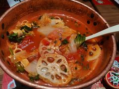 -成都你六姐·牛肉冒菜(信泰中心商场店)